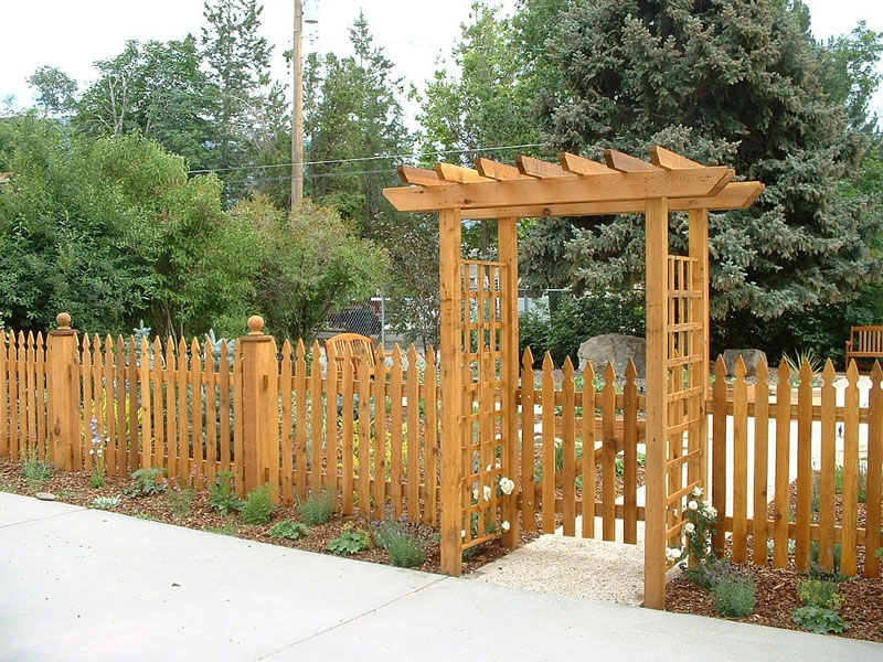 Wood Picket - Fence & Deck Supply